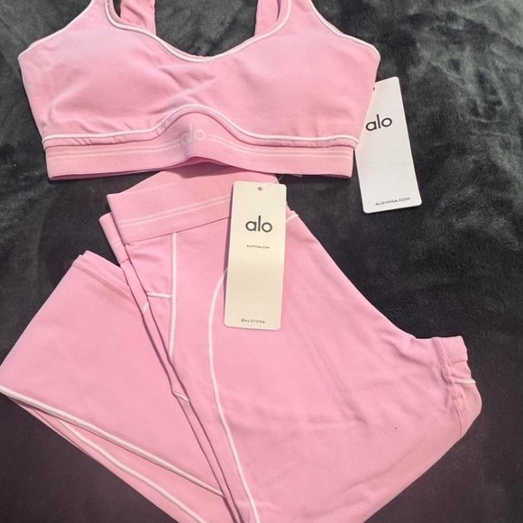 ALO Yoga Pants - ALO Yoga Women's Pink Yoga Set